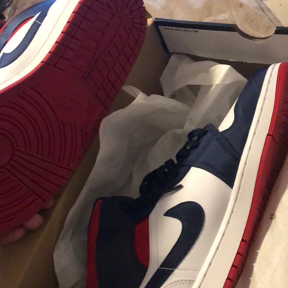 Dead stock ones - Picture 2 of 2